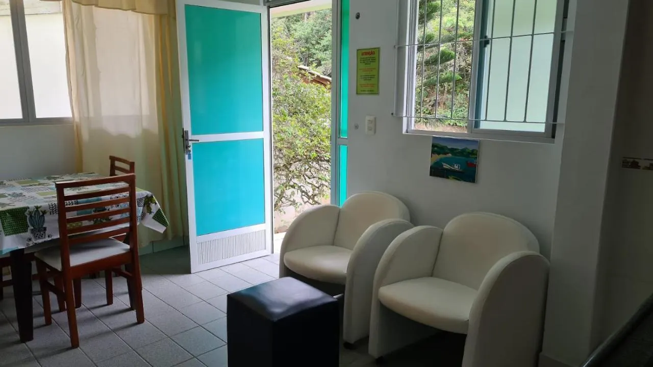 Praia 4 Ilhas Apartamento 1 Quarto A 60M Da Praia Ar Wifi Bombinhas 0*,  Brasilien